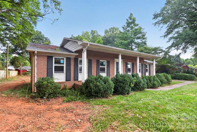 3234 Gardner Park Drive, Gastonia, NC 28054