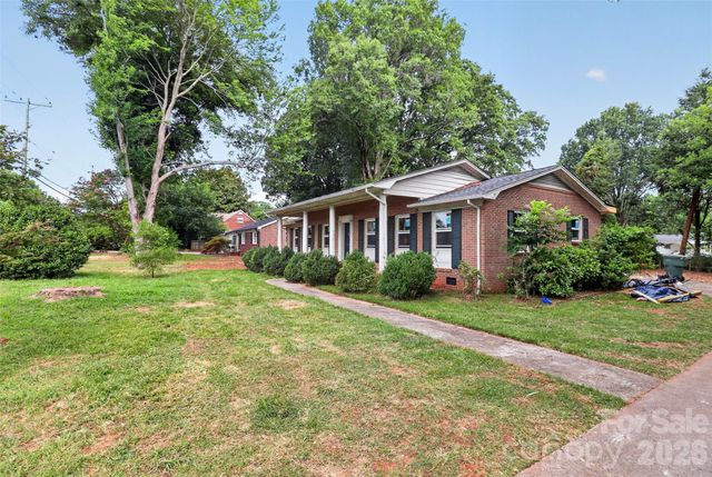 3234 Gardner Park Drive, Gastonia, NC 28054