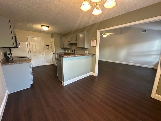 1171 Catawba Way, Murfreesboro, TN 37130
