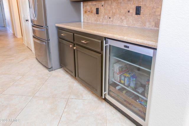 635 W MONTE Avenue, Mesa, AZ 85210