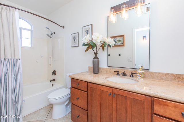 635 W MONTE Avenue, Mesa, AZ 85210