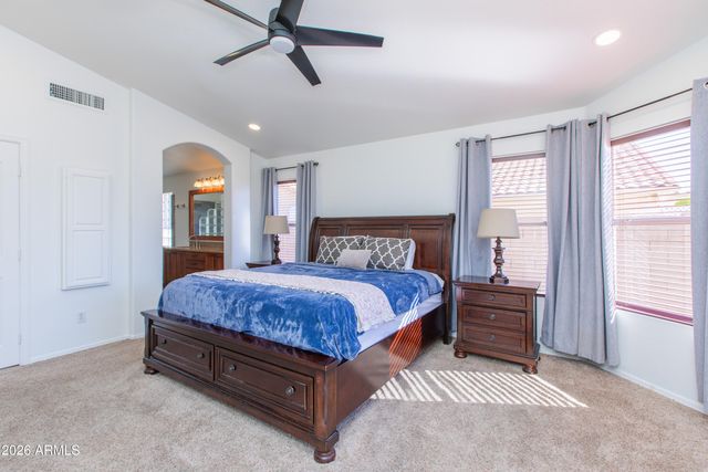 635 W MONTE Avenue, Mesa, AZ 85210