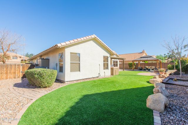 635 W MONTE Avenue, Mesa, AZ 85210
