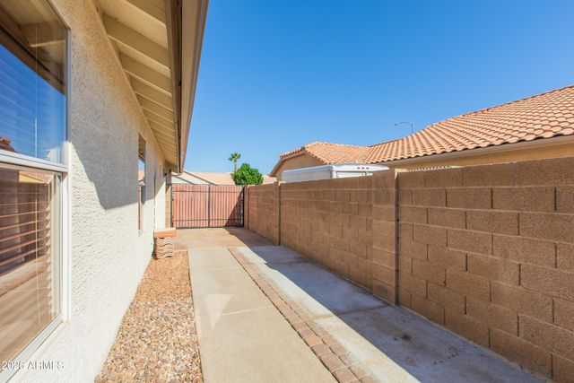635 W MONTE Avenue, Mesa, AZ 85210
