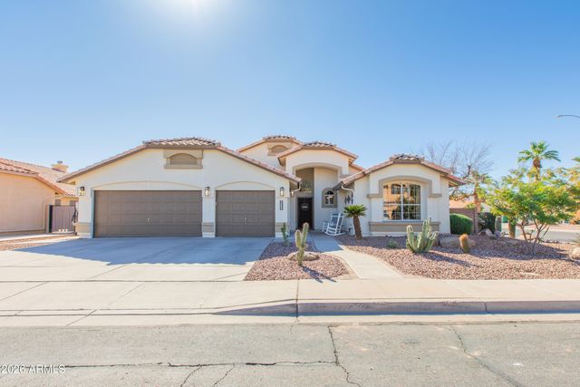 635 W MONTE Avenue, Mesa, AZ 85210