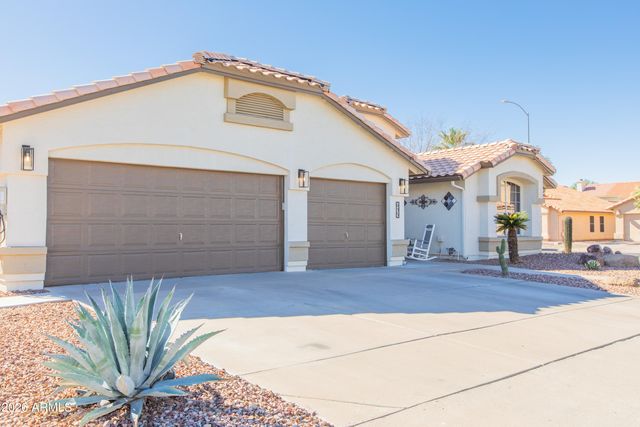 635 W MONTE Avenue, Mesa, AZ 85210