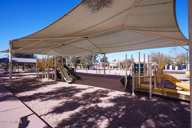 635 W MONTE Avenue, Mesa, AZ 85210