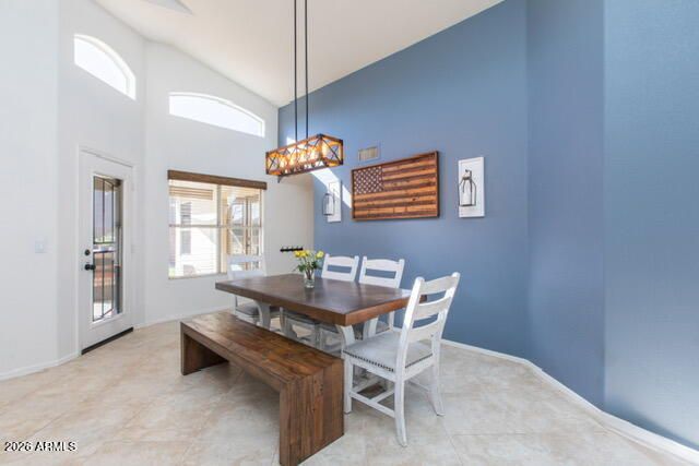 635 W MONTE Avenue, Mesa, AZ 85210