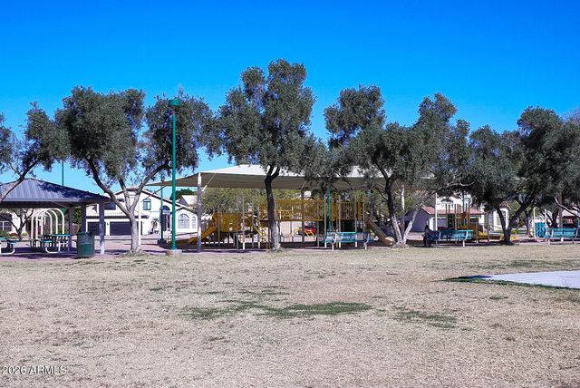 635 W MONTE Avenue, Mesa, AZ 85210