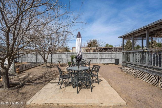 2420 Moon River Loop, Las Cruces, NM 88007