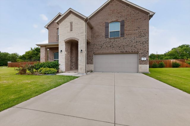 629 Hogan Drive, Denton, TX 76210
