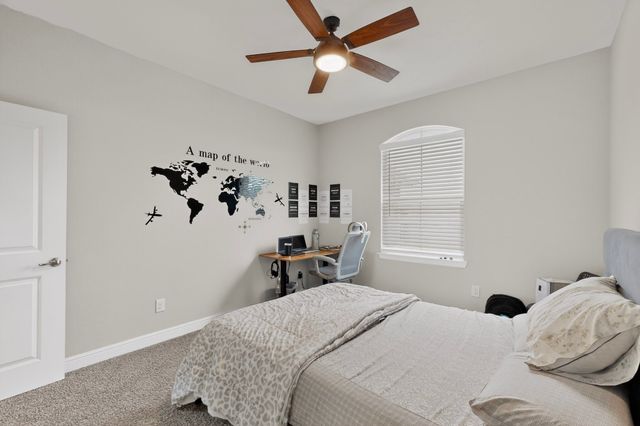 629 Hogan Drive, Denton, TX 76210