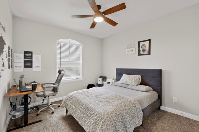 629 Hogan Drive, Denton, TX 76210