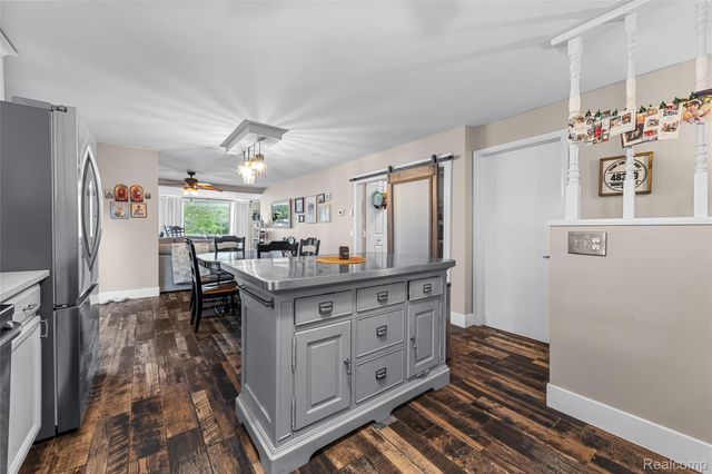 3139 Willet Avenue, Rochester Hills, MI 48309