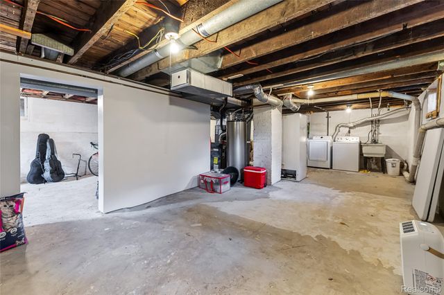 3139 Willet Avenue, Rochester Hills, MI 48309