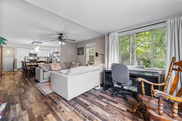 3139 Willet Avenue, Rochester Hills, MI 48309