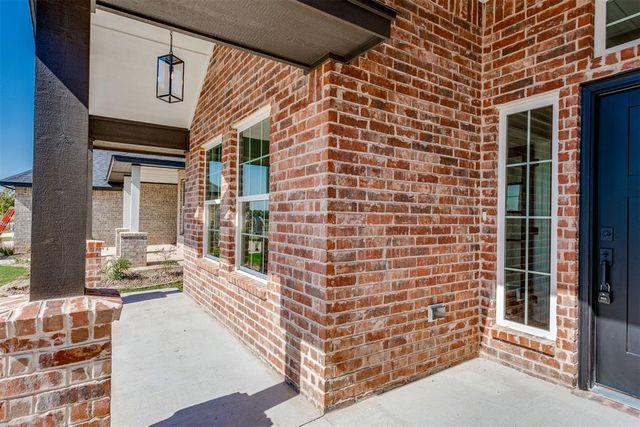 2225 SW 160th Street, Oklahoma City, OK 73170