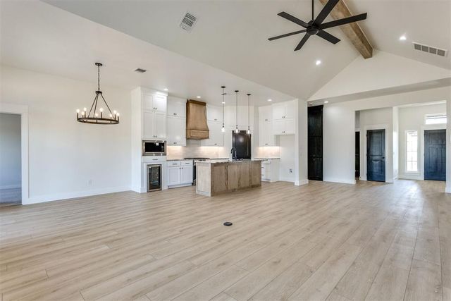 2225 SW 160th Street, Oklahoma City, OK 73170