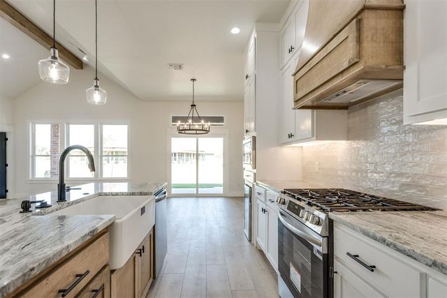 2225 SW 160th Street, Oklahoma City, OK 73170