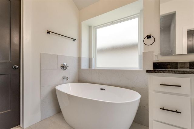 2225 SW 160th Street, Oklahoma City, OK 73170