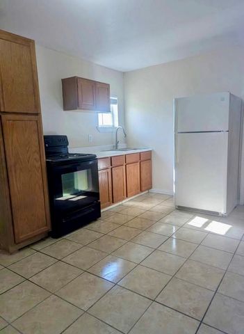 1007 N Park St, Fort Stockton, TX 79735