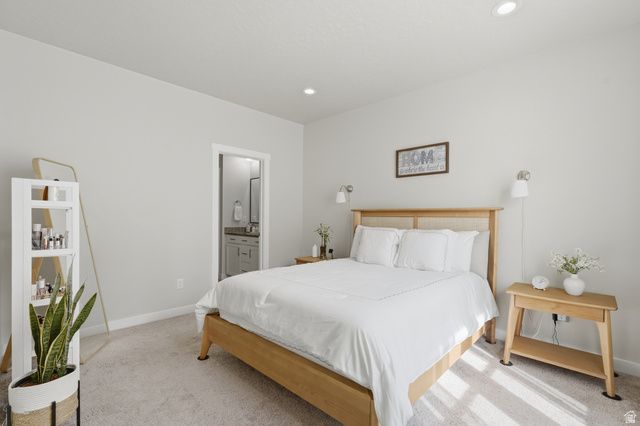 461 W JUNE DR, Kaysville, UT 84037