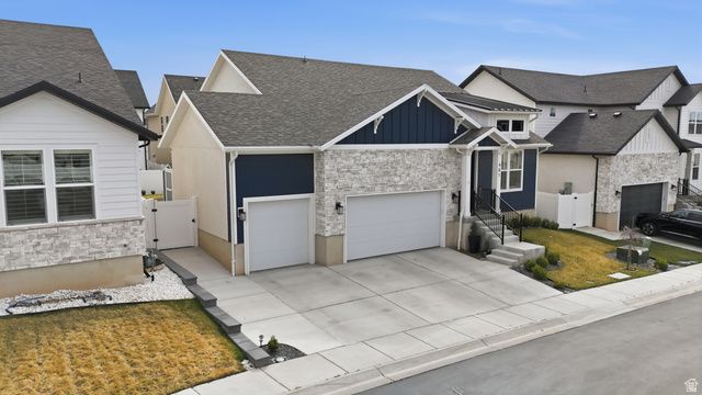 461 W JUNE DR, Kaysville, UT 84037