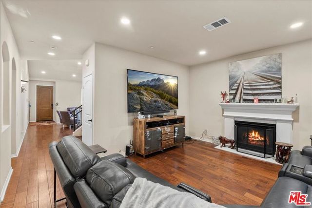 13027 El Dorado Avenue, Sylmar, CA 91342