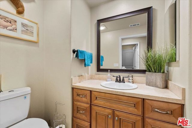 13027 El Dorado Avenue, Sylmar, CA 91342