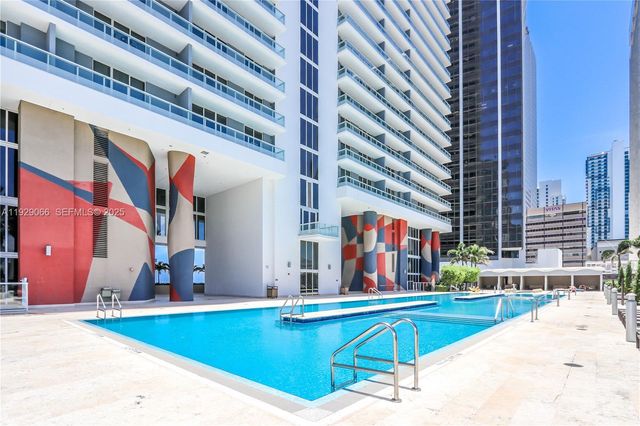 50 Biscayne Blvd 503, Miami, FL 33132