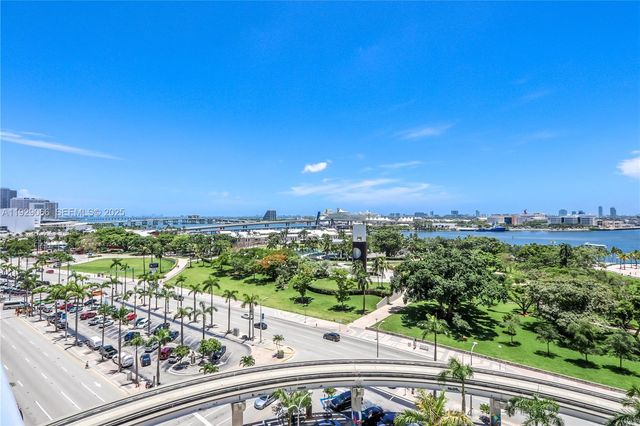 50 Biscayne Blvd 503, Miami, FL 33132