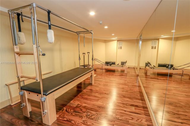 50 Biscayne Blvd 503, Miami, FL 33132