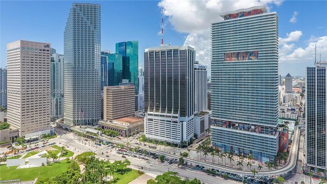 50 Biscayne Blvd 503, Miami, FL 33132