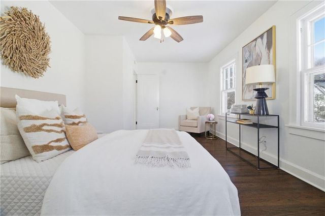 23 E 69TH Street, Kansas City, MO 64113