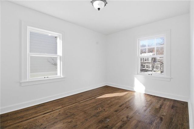 23 E 69TH Street, Kansas City, MO 64113