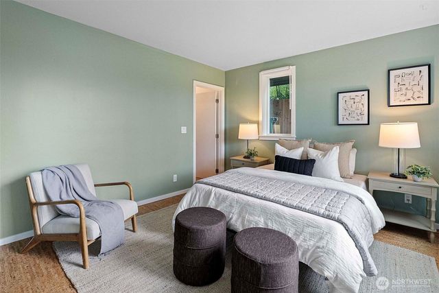 4020 47th Avenue S, Seattle, WA 98118