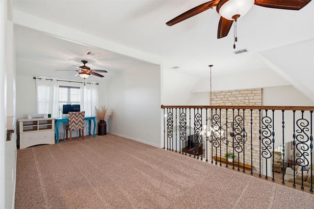 489 Boyd LN, Rockdale, TX 76567