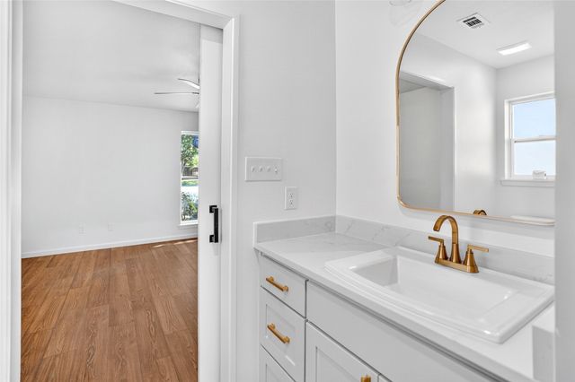 5308 South Drive, Fort Worth, TX 76132