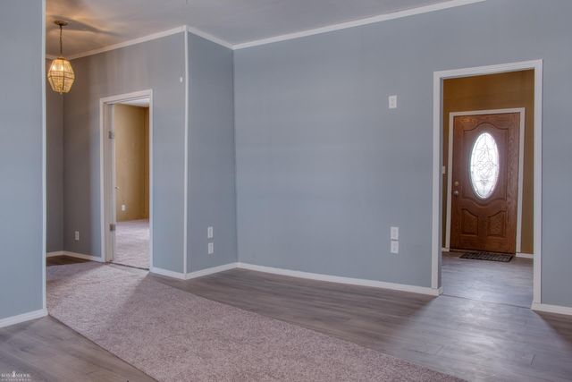 1201 N Kerby Road, Corunna, MI 48817