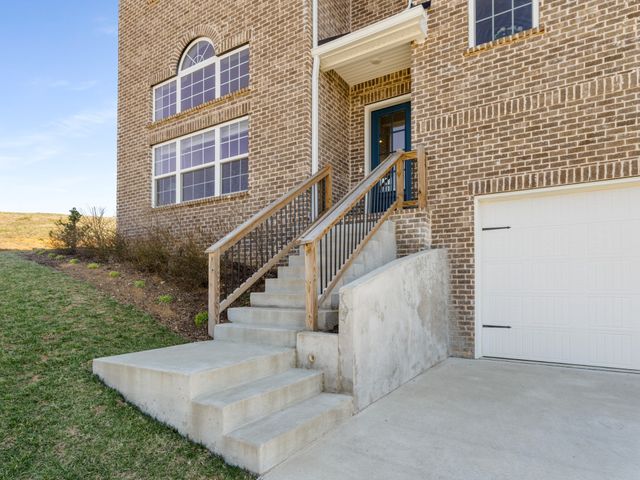3056 Dogwood Trl, Spring Hill, TN 37174