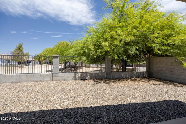 1442 E SADDLEBROOK Court, Casa Grande, AZ 85122