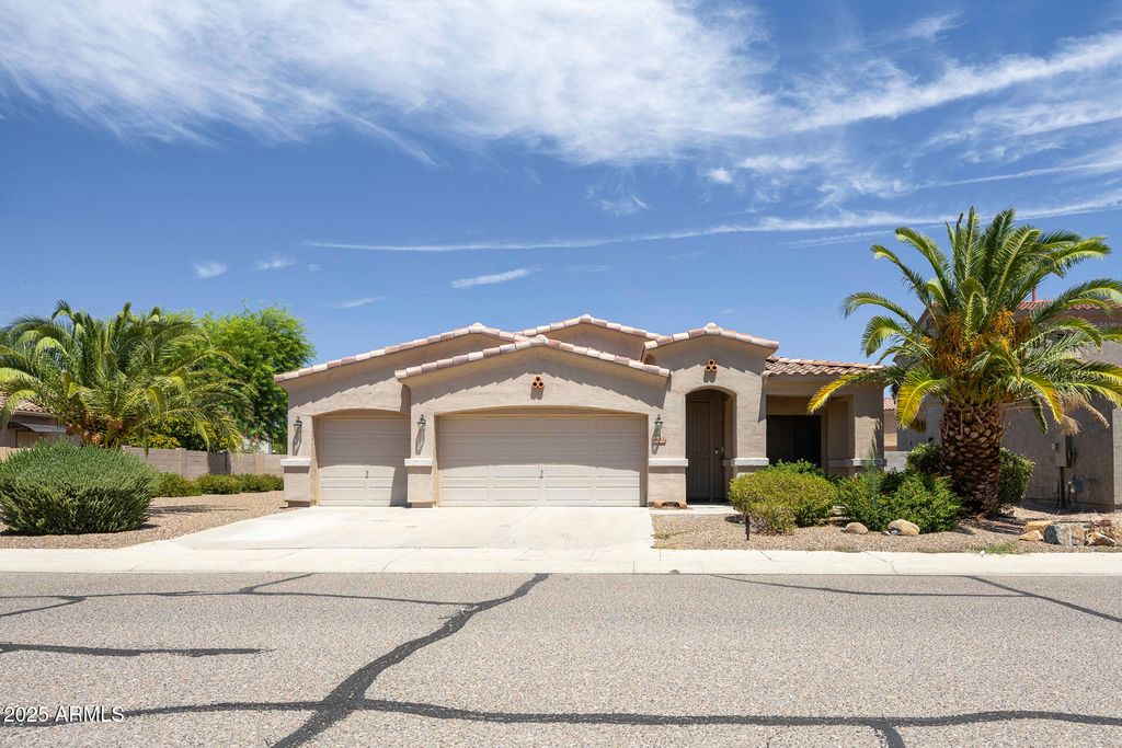 1442 E SADDLEBROOK Court, Casa Grande, AZ 85122