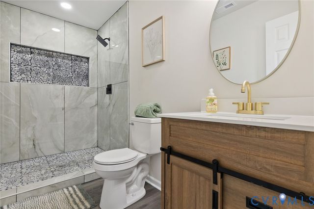 219 Graham Rd, Petersburg, VA 23803
