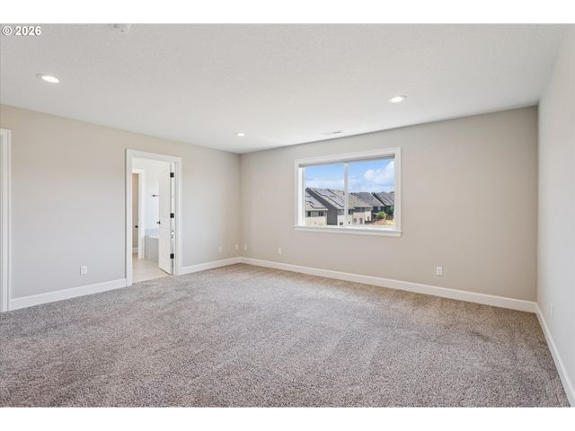 17230 Nw CATALPA St, Portland, OR 97210