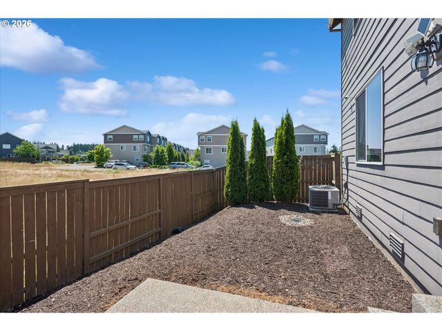 17230 Nw CATALPA St, Portland, OR 97210
