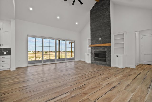 1015 Pilgrim Trail, Weatherford, TX 76088