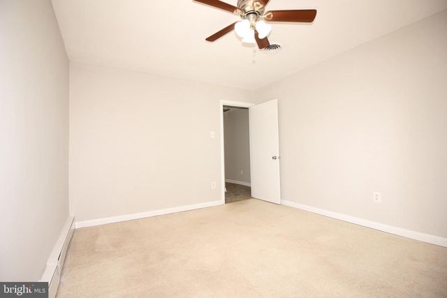 913 FAIRVIEW AVE, Bristol, PA 19007