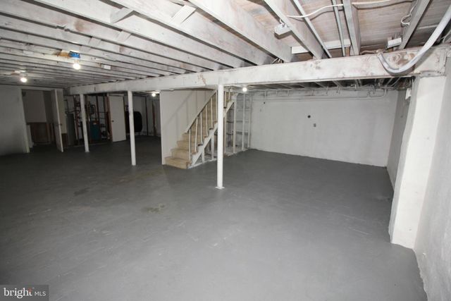 913 FAIRVIEW AVE, Bristol, PA 19007
