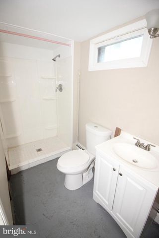 913 FAIRVIEW AVE, Bristol, PA 19007