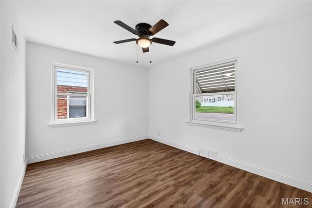 2170 Telegraph Road, St Louis, MO 63125